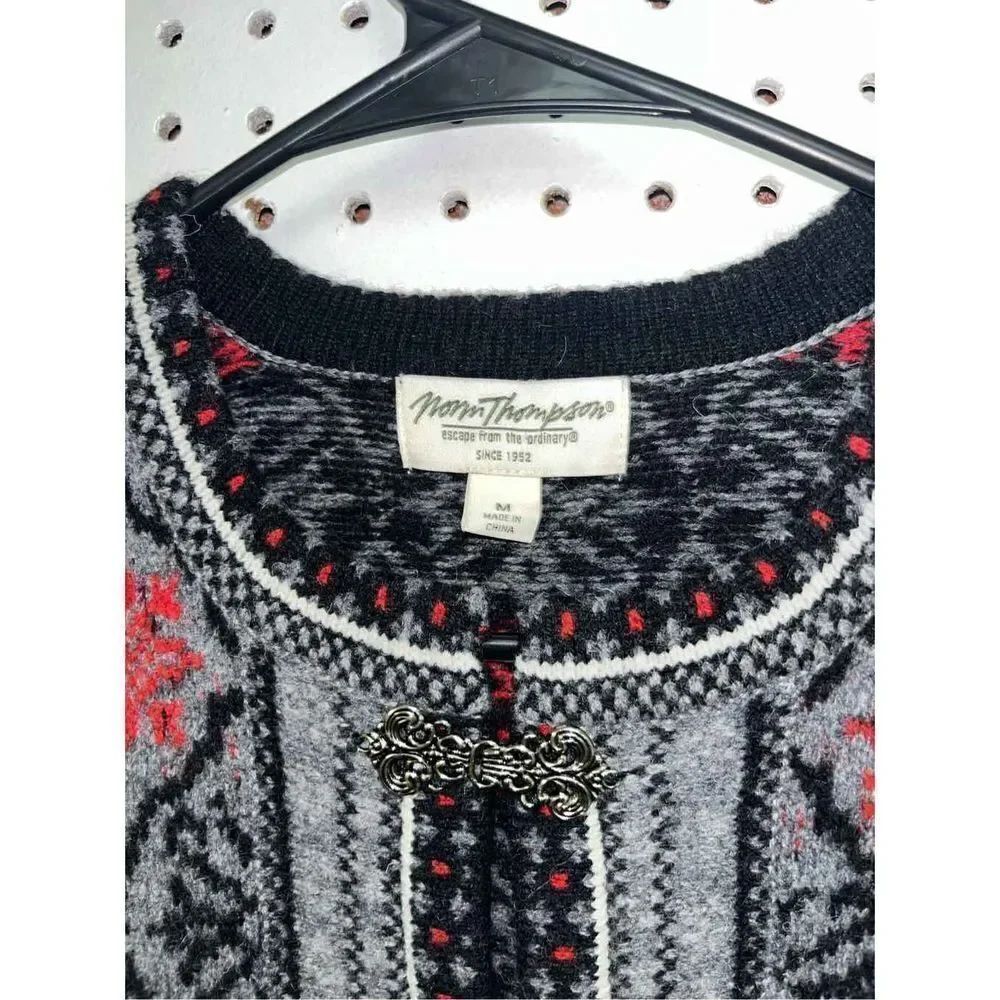 Vintage wool Cardigan  - Picture 4 of 5